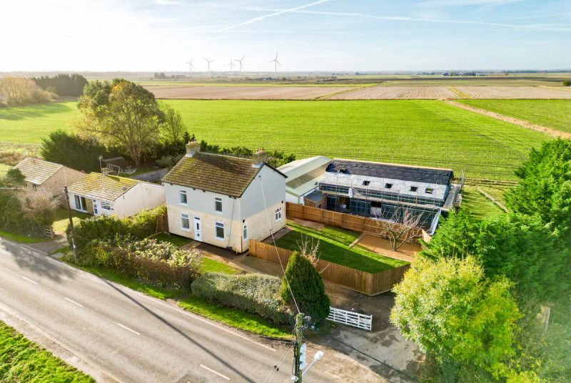 Oilmills Road, Ramsey Mereside8