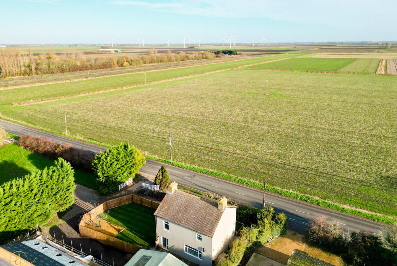 Oilmills Road, Ramsey Mereside29