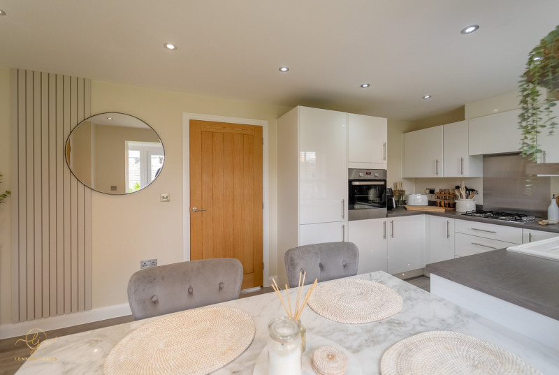 Broadstone Drive, Hampton Water21