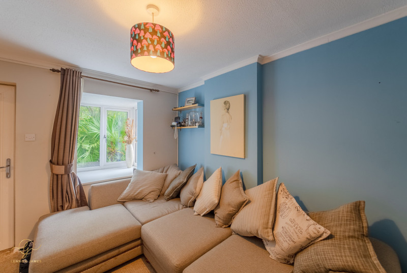 Bure Close, St Ives6