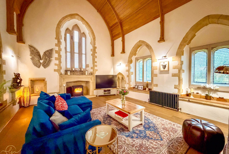 Church House, Back Road, Caldecote11