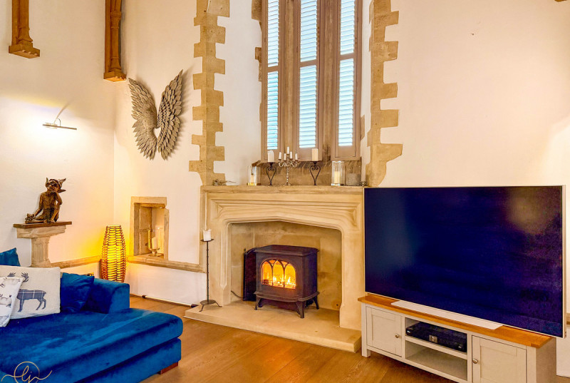 Church House, Back Road, Caldecote16