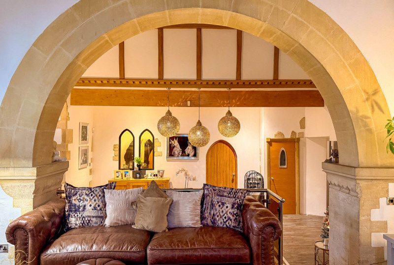 Church House, Back Road, Caldecote18