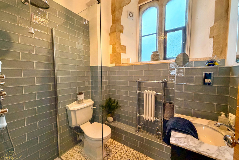 Church House, Back Road, Caldecote30