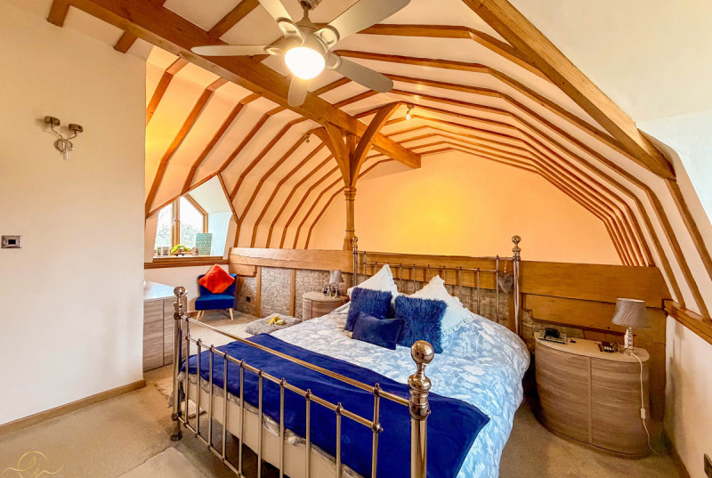 Church House, Back Road, Caldecote32