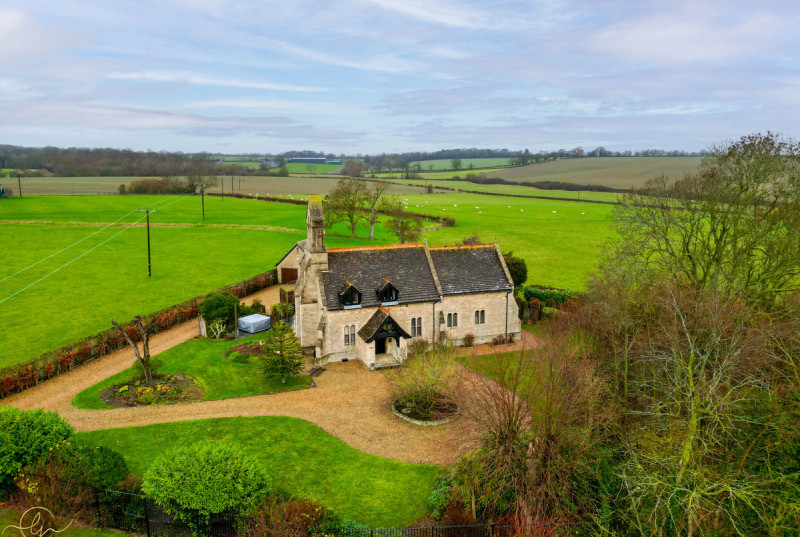 Church House, Back Road, Caldecote45