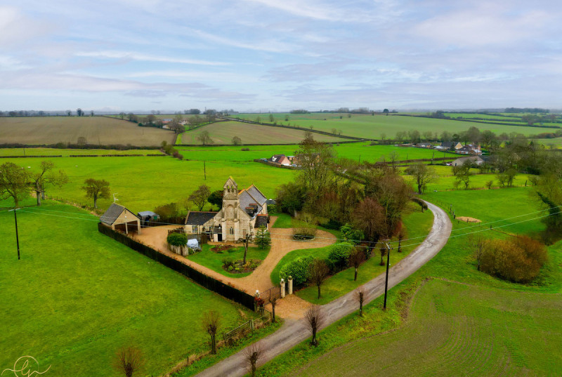 Church House, Back Road, Caldecote47
