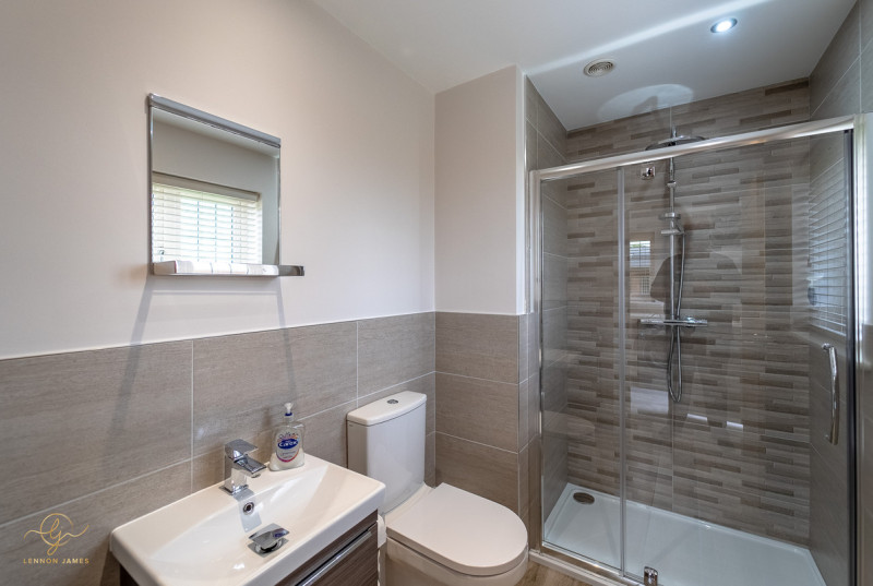 Wype Road, Eastrea27