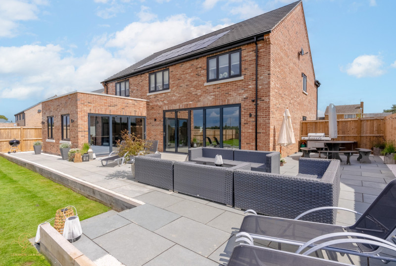 Wype Road, Eastrea46