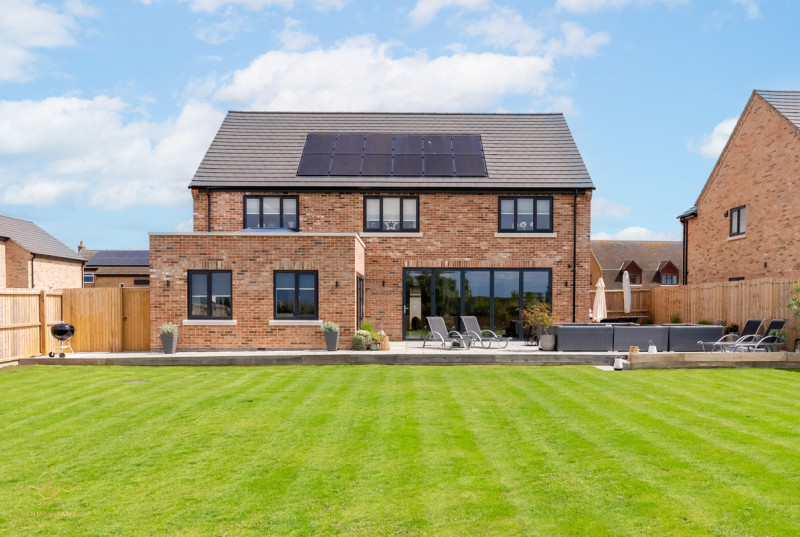 Wype Road, Eastrea48