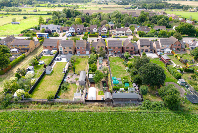 Uggmere Court Road, Ramsey Heights1