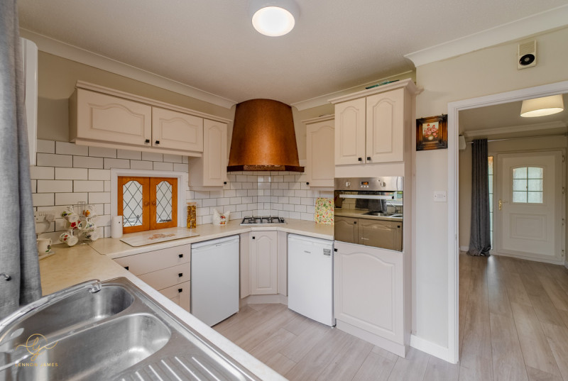 Windsor Close, St Ives14