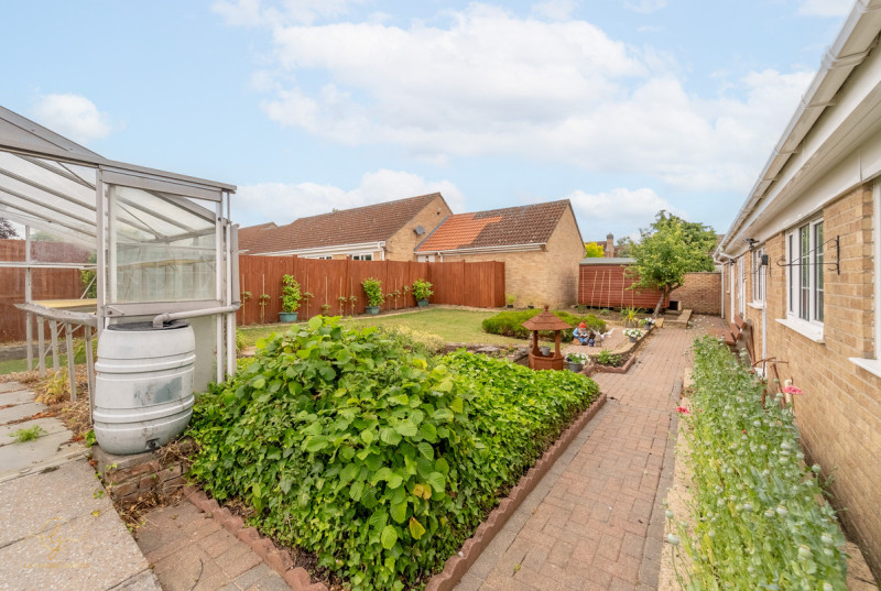 Windsor Close, St Ives29
