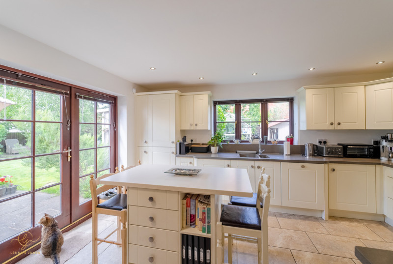 Helens Close, Upwood14