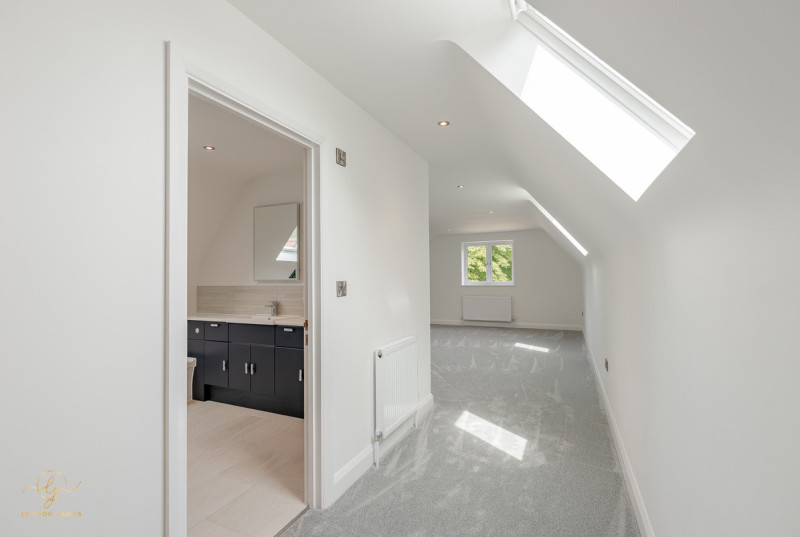 Thrapston Road, Bythorn32