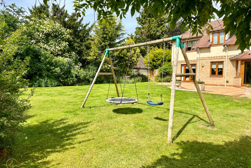 Bramley Villa, Longstaff Way, Hartford39