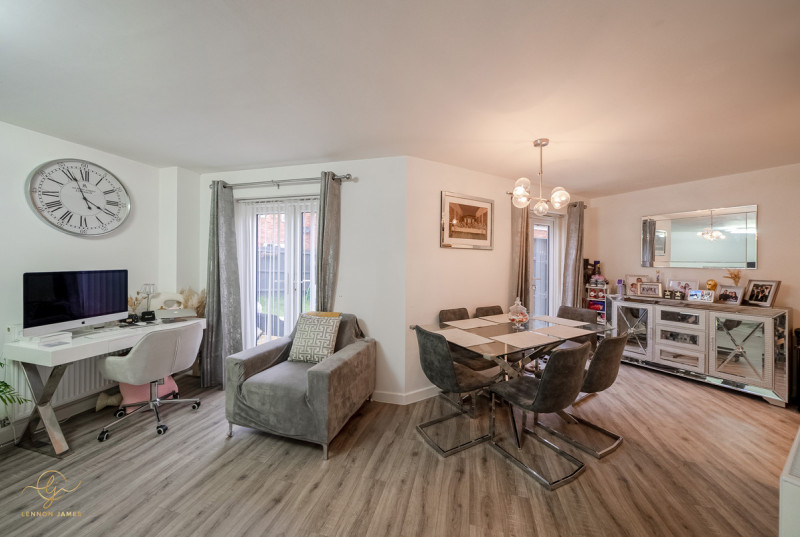 York Road, Bourne9