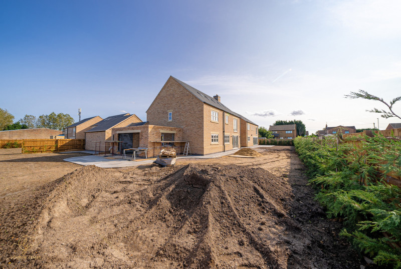 Coates Road, Eastrea31