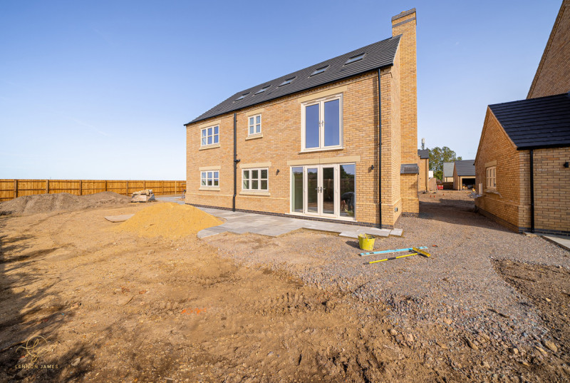 Coates Road, Eastrea32