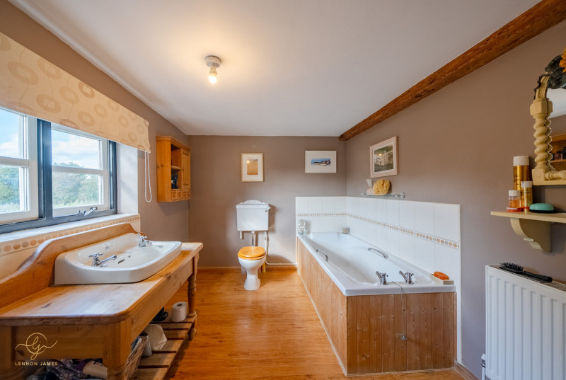 Wype Road, Eastrea33