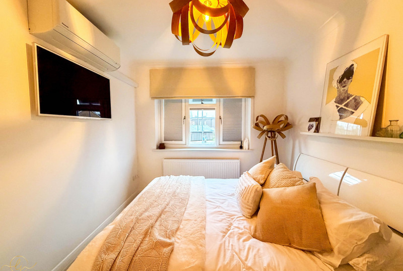 Meadow Close, St Ives28