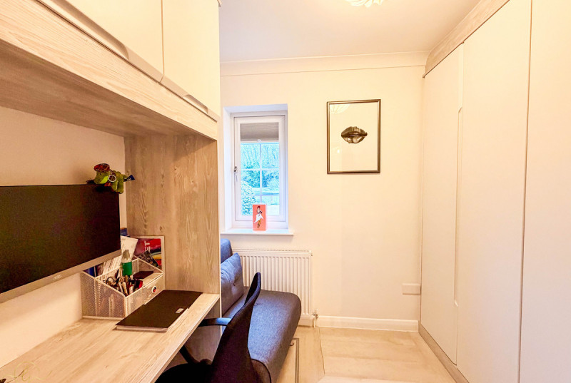 Meadow Close, St Ives35