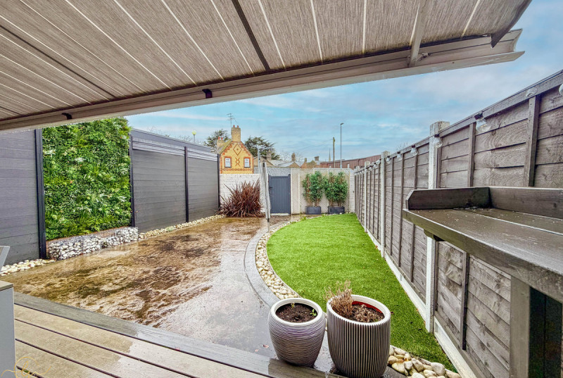 Meadow Close, St Ives37