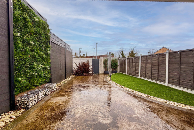 Meadow Close, St Ives38