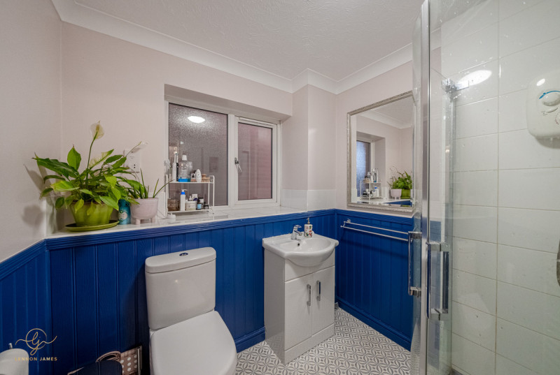 Eagle Way, Hartford27