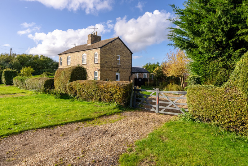 Heath Farm Cottage, Abbots Ripton