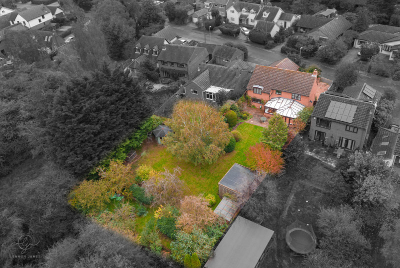West Drive, Highfields Caldecote1
