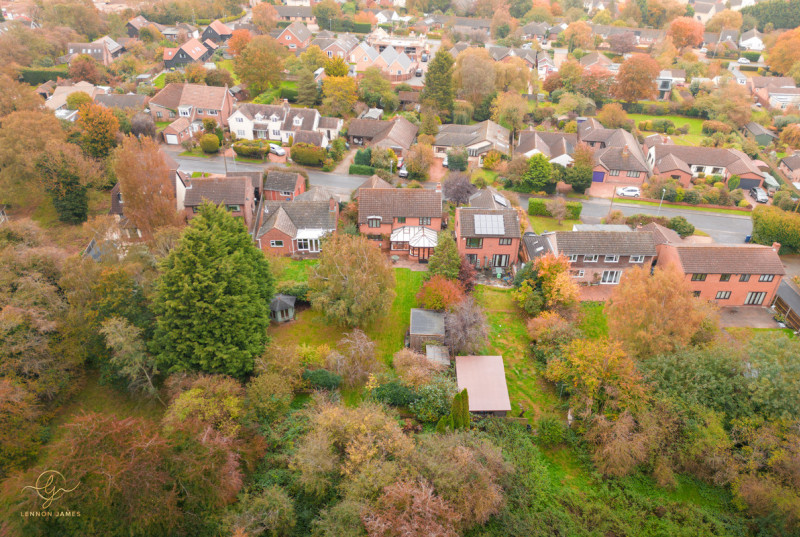 West Drive, Highfields Caldecote5