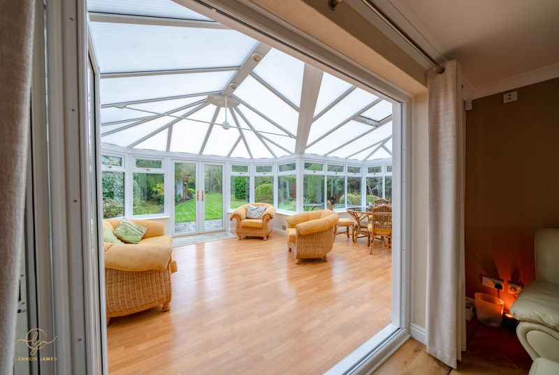 West Drive, Highfields Caldecote19
