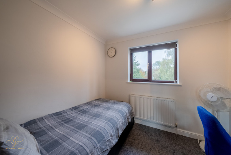 West Drive, Highfields Caldecote27