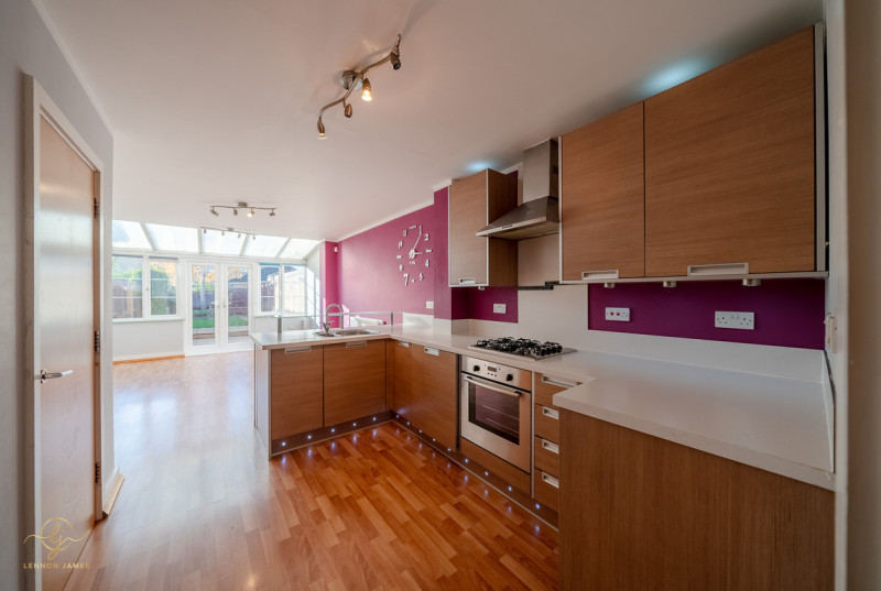 Arrow Court, Hampton Hargate8
