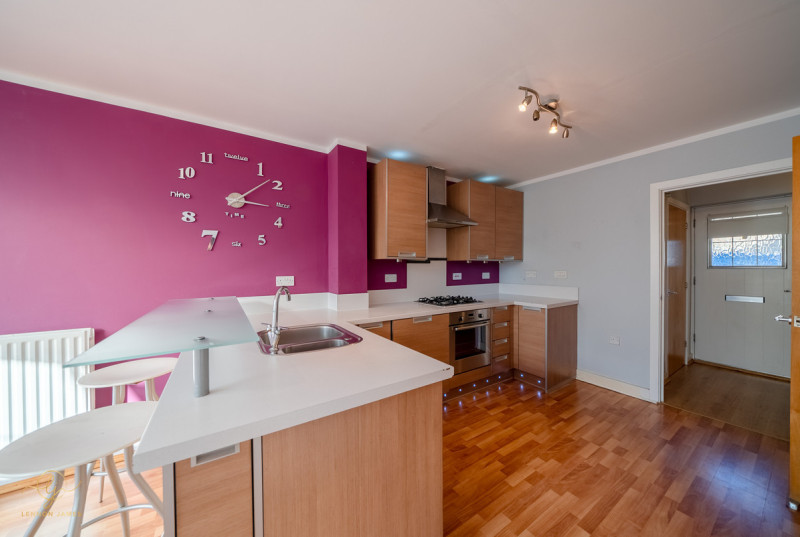 Arrow Court, Hampton Hargate10