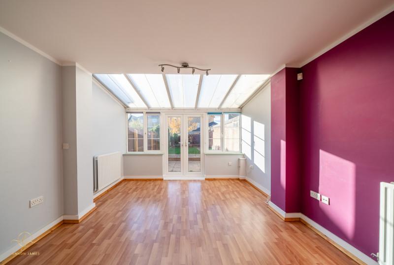 Arrow Court, Hampton Hargate13