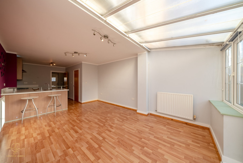 Arrow Court, Hampton Hargate15
