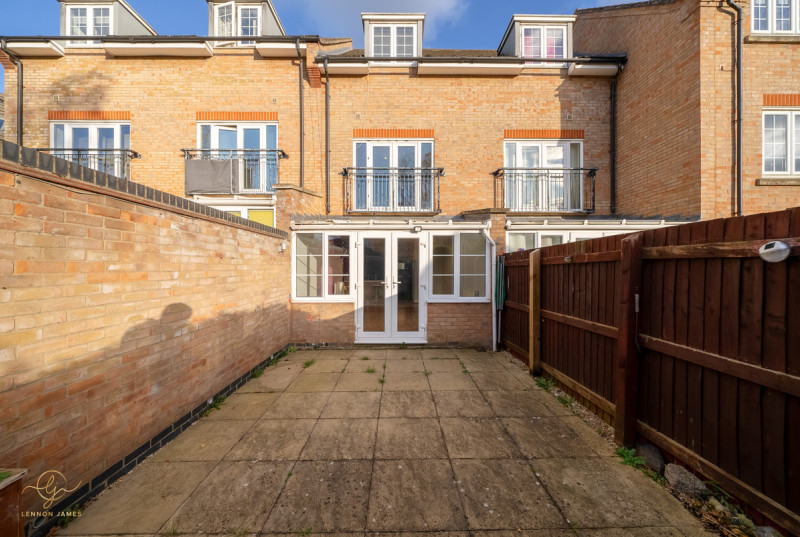 Arrow Court, Hampton Hargate33