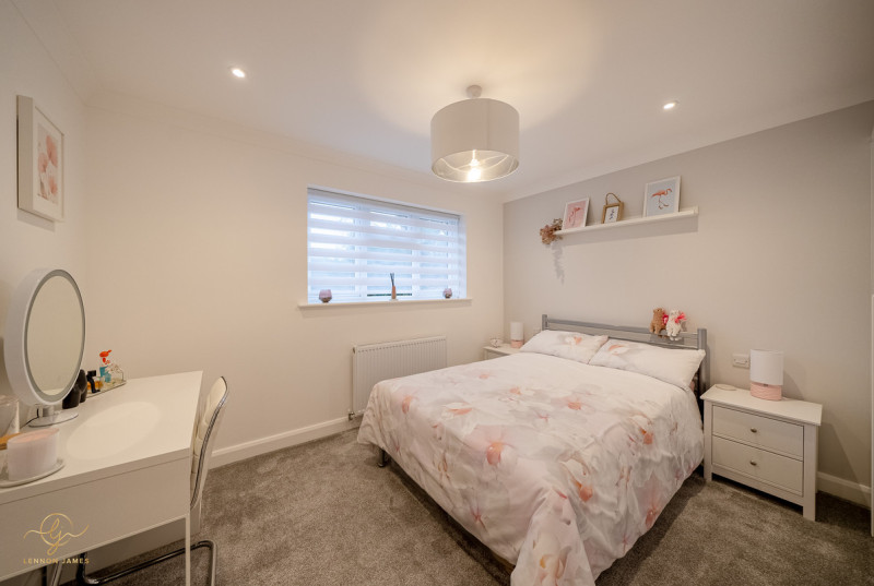 Eagle Way, Hartford32
