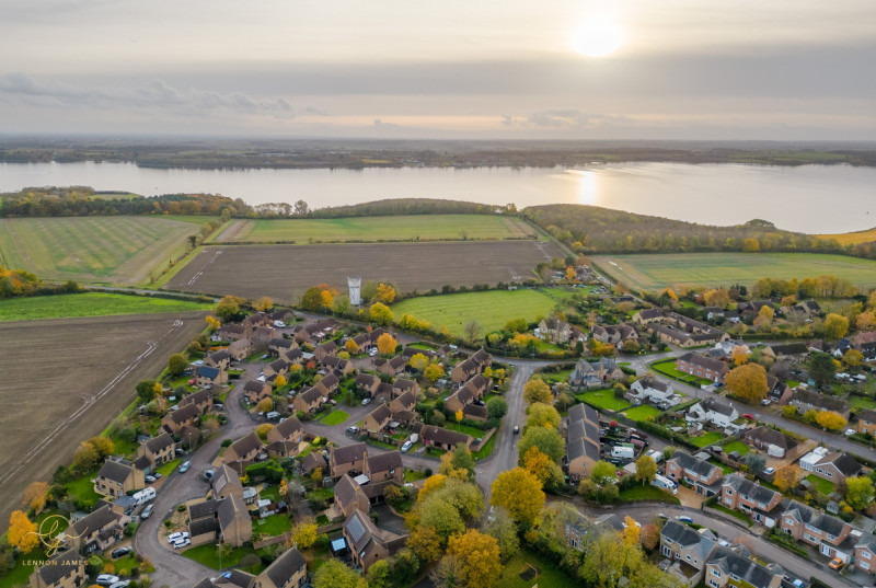 Chestnut Close, Grafham