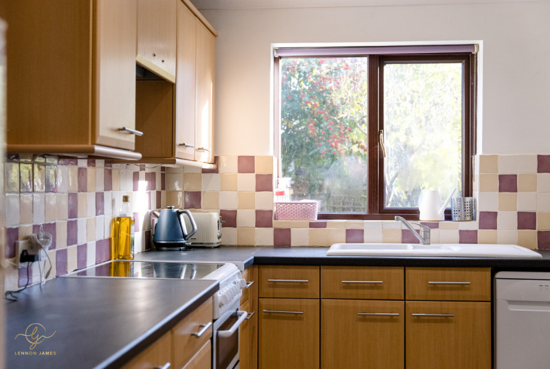 Chestnut Close, Grafham17