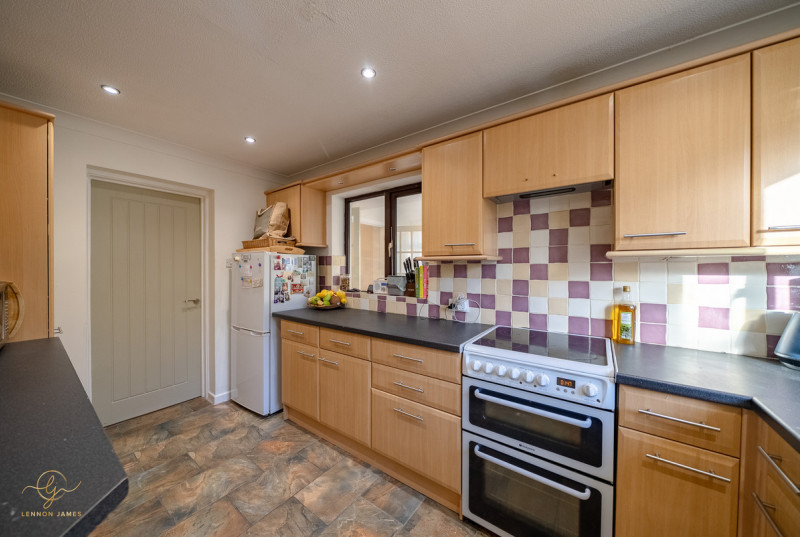 Chestnut Close, Grafham20