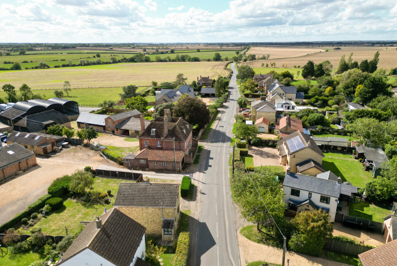 Oldhurst Road, Pidley